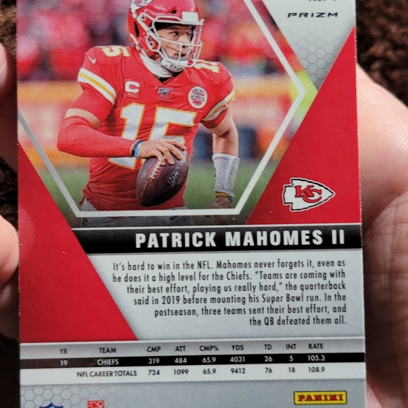 Patrick mahomes silver prizm - Picture 2 of 4